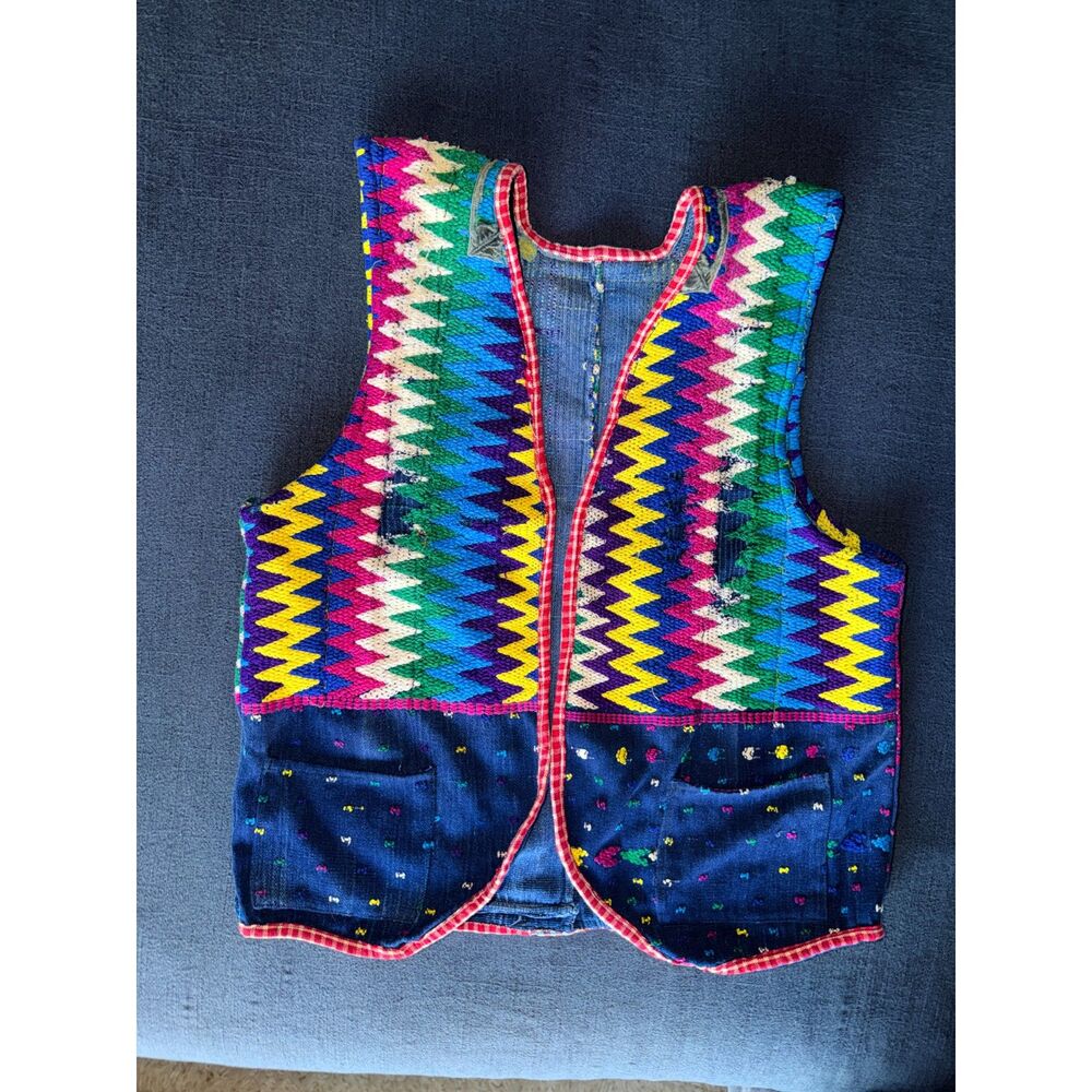 Vintage Guatemalan Handwoven Folk Art Vest Indigo Jaspe Chevron Small